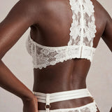 Lyria - 4 Pieces - White