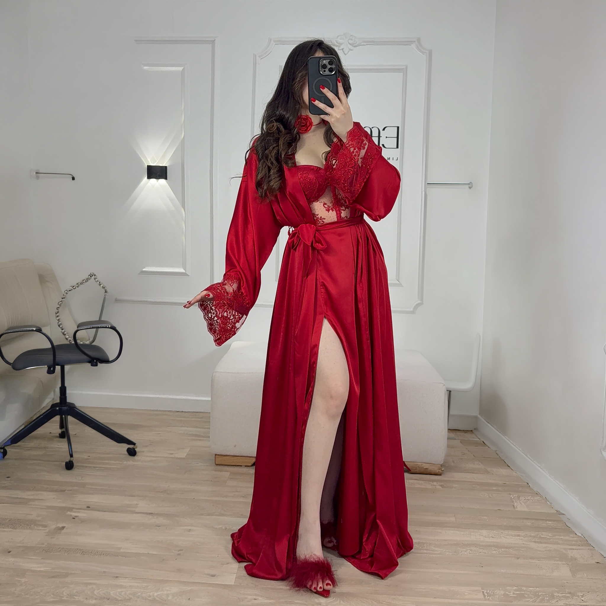 London Luxe Lace